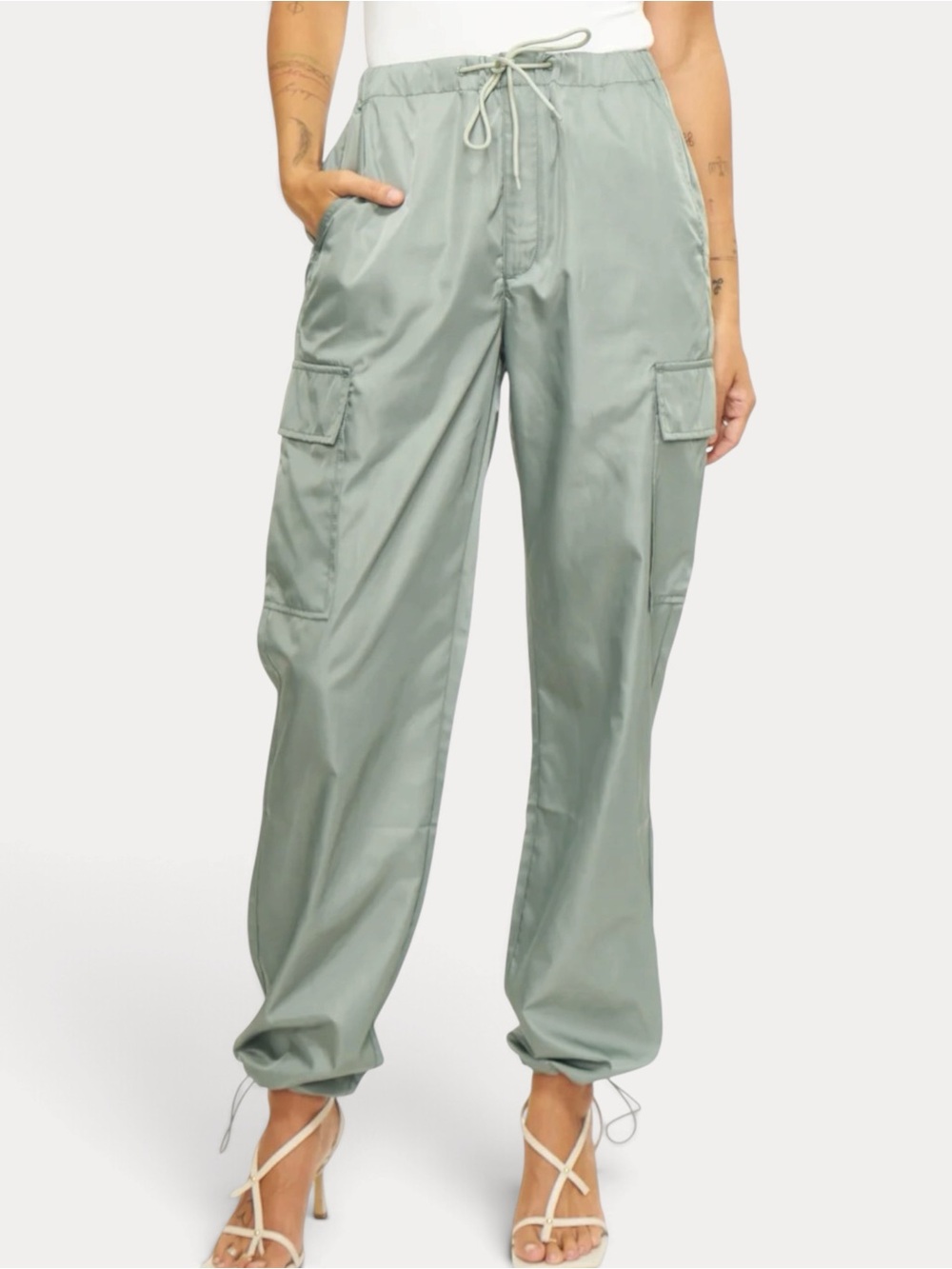 PISTOLA JADE LIGHTWEIGHT CARGO TROUSER BLUFF WASH M Utility Chic Like New